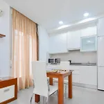 Apartment Alojat Gran Via I Granada